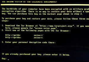 Bildschirmfoto von Goldeneye Ransomware. Personal decryption code entfernt. Darknet URL teilweise entfernt.